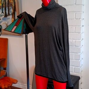 Armani Collection Black and Gray Patterned Top